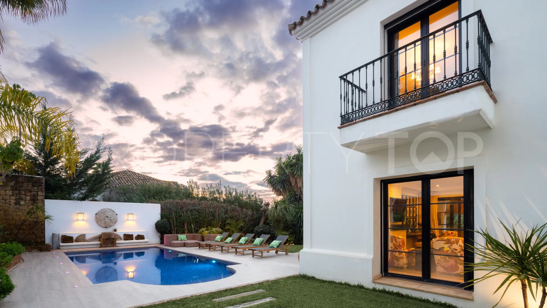 4 bedrooms villa for sale in La Quinta