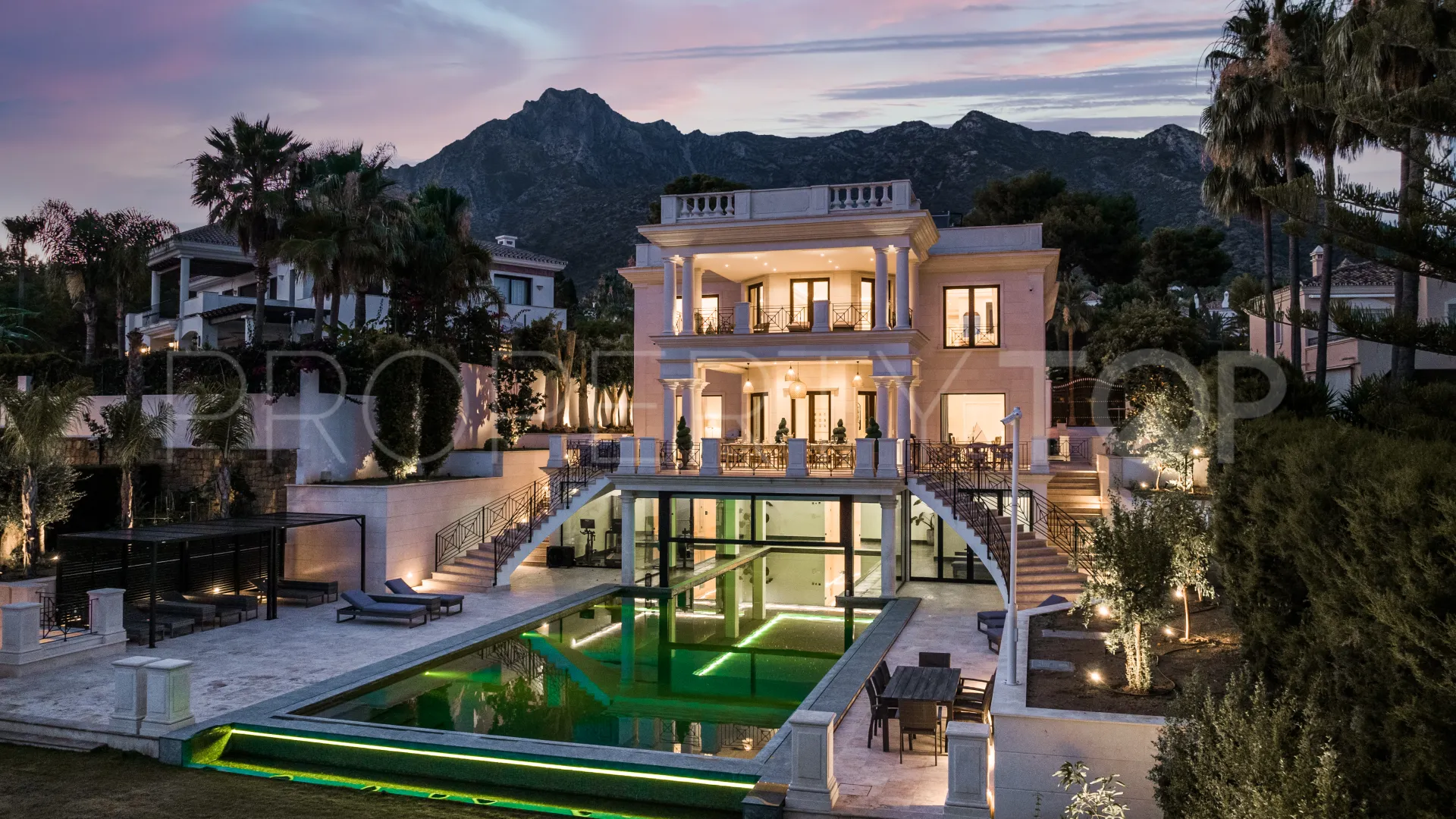 Sierra Blanca, villa a la venta con 8 dormitorios