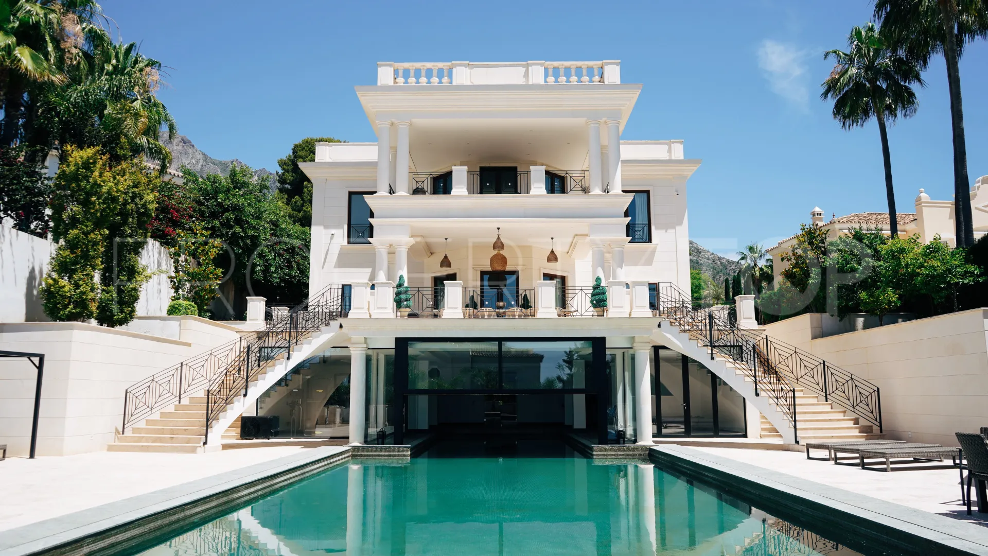 Sierra Blanca, villa a la venta con 8 dormitorios