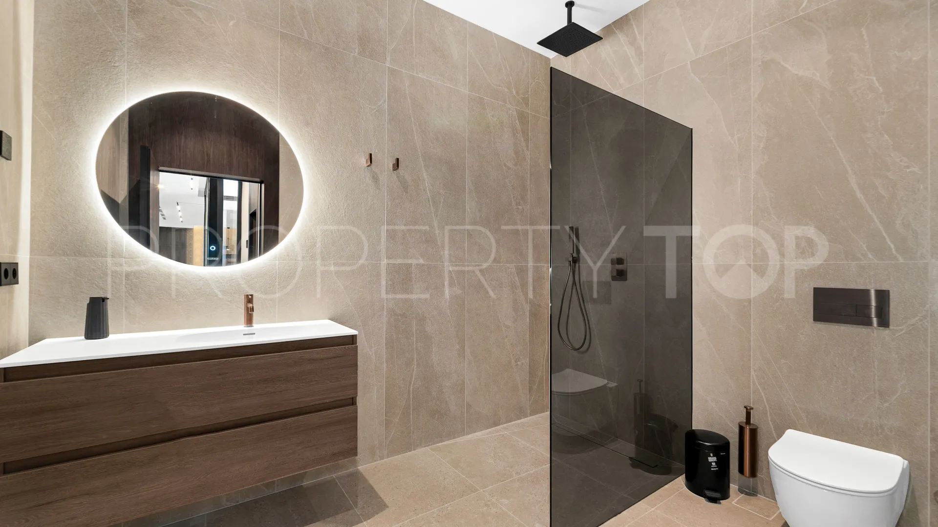 For sale 6 bedrooms villa in El Madroñal