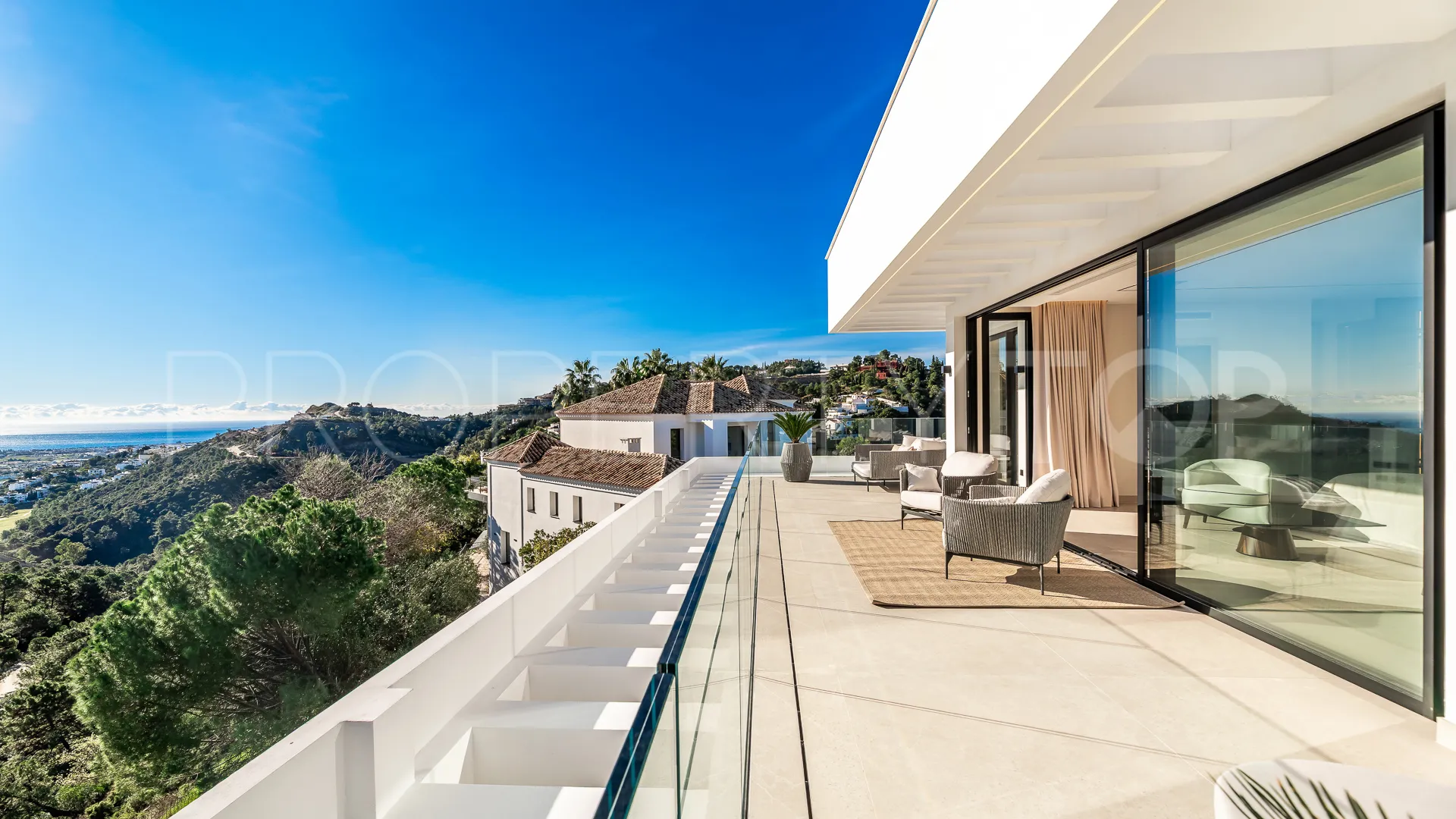 For sale 6 bedrooms villa in El Madroñal