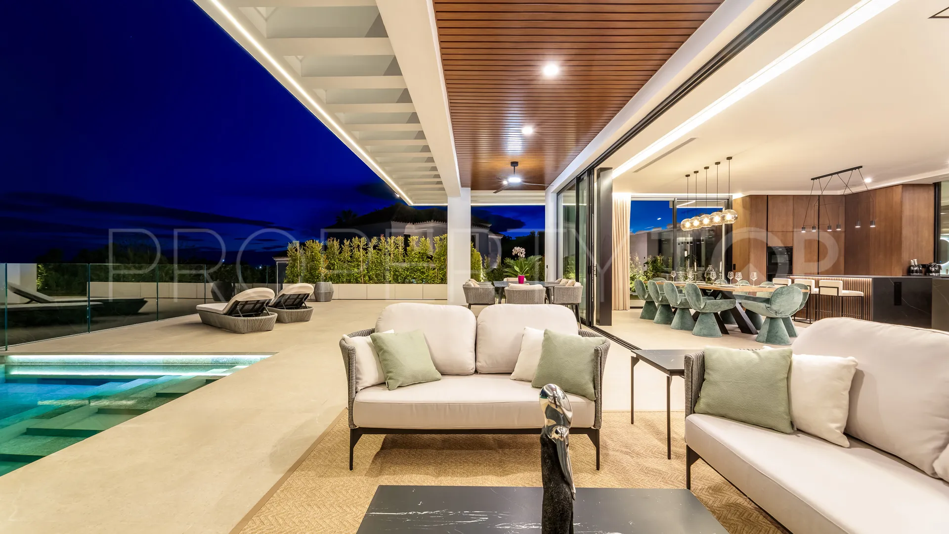 For sale 6 bedrooms villa in El Madroñal