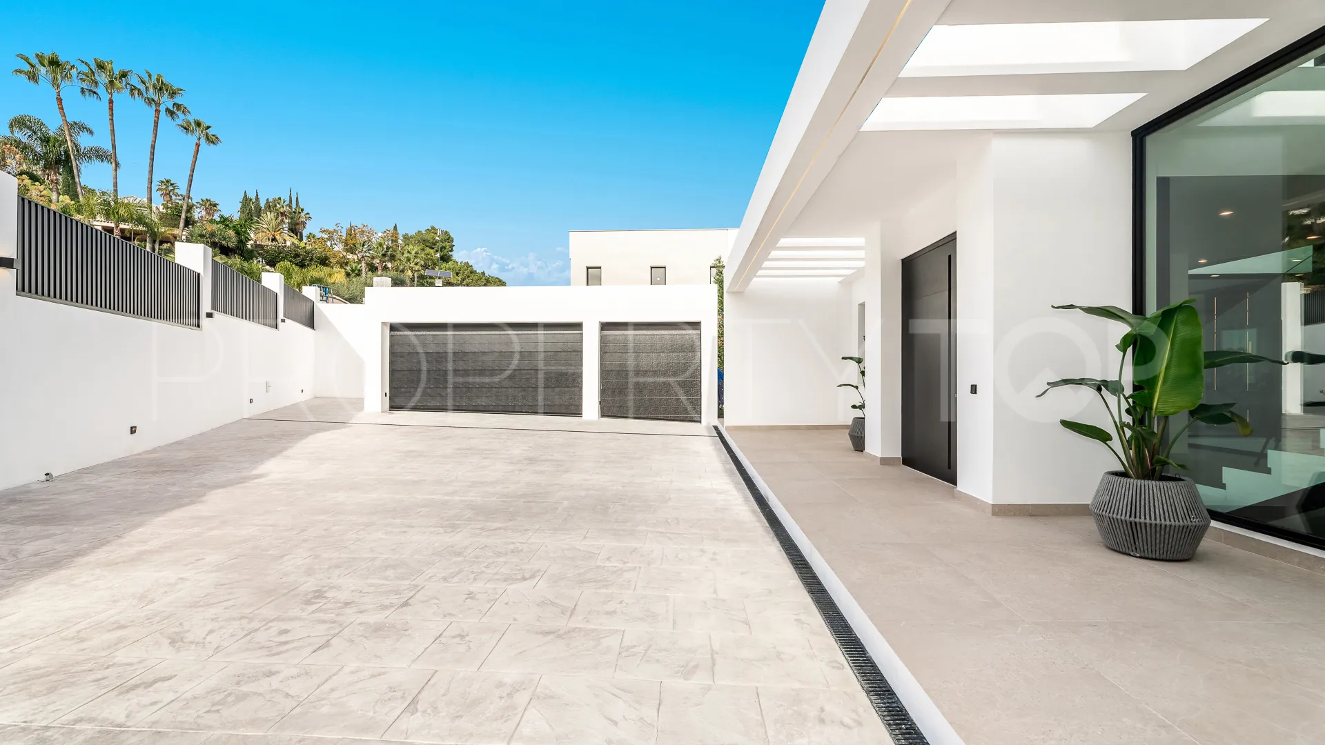 For sale 6 bedrooms villa in El Madroñal
