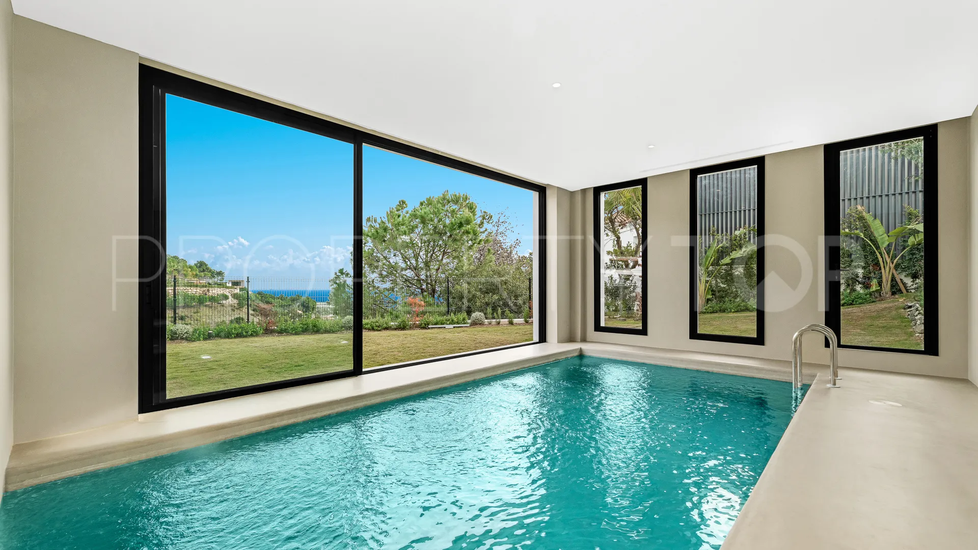For sale 6 bedrooms villa in El Madroñal