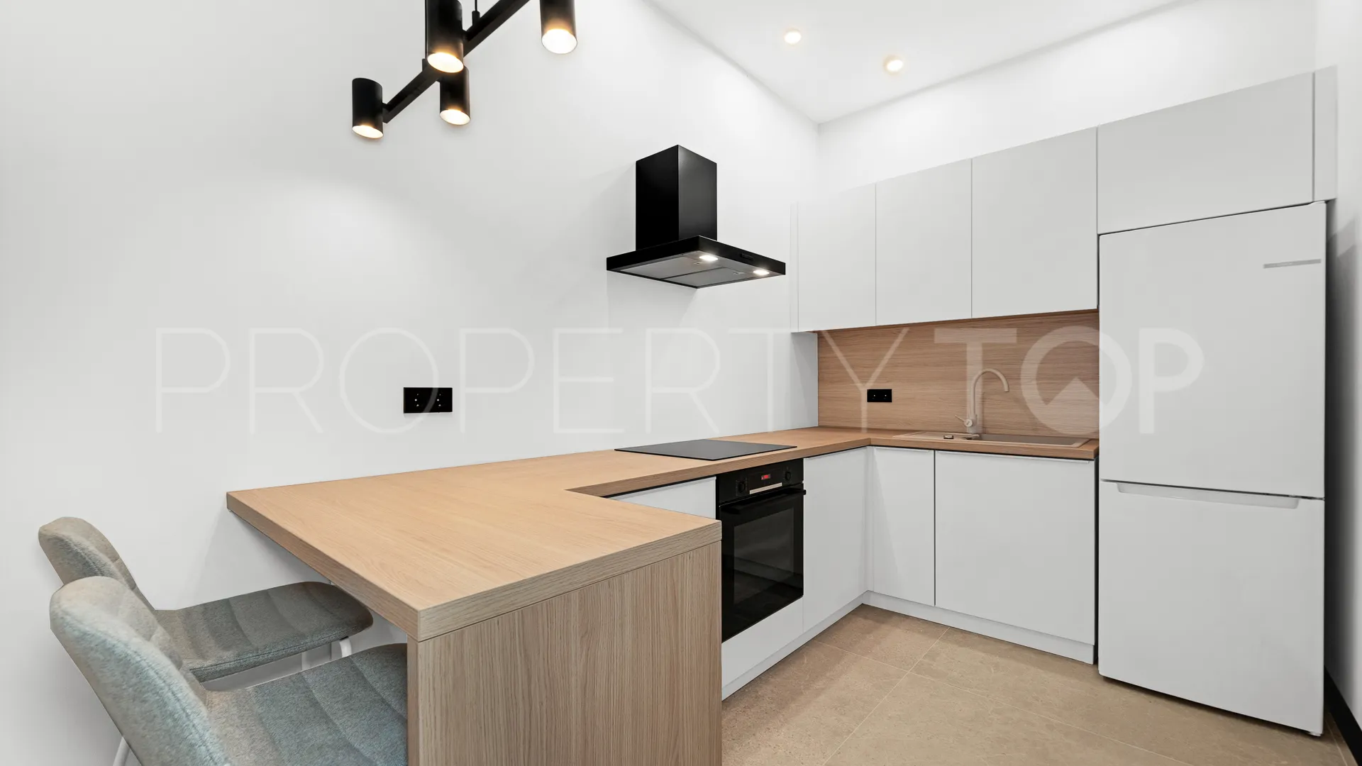 For sale 6 bedrooms villa in El Madroñal