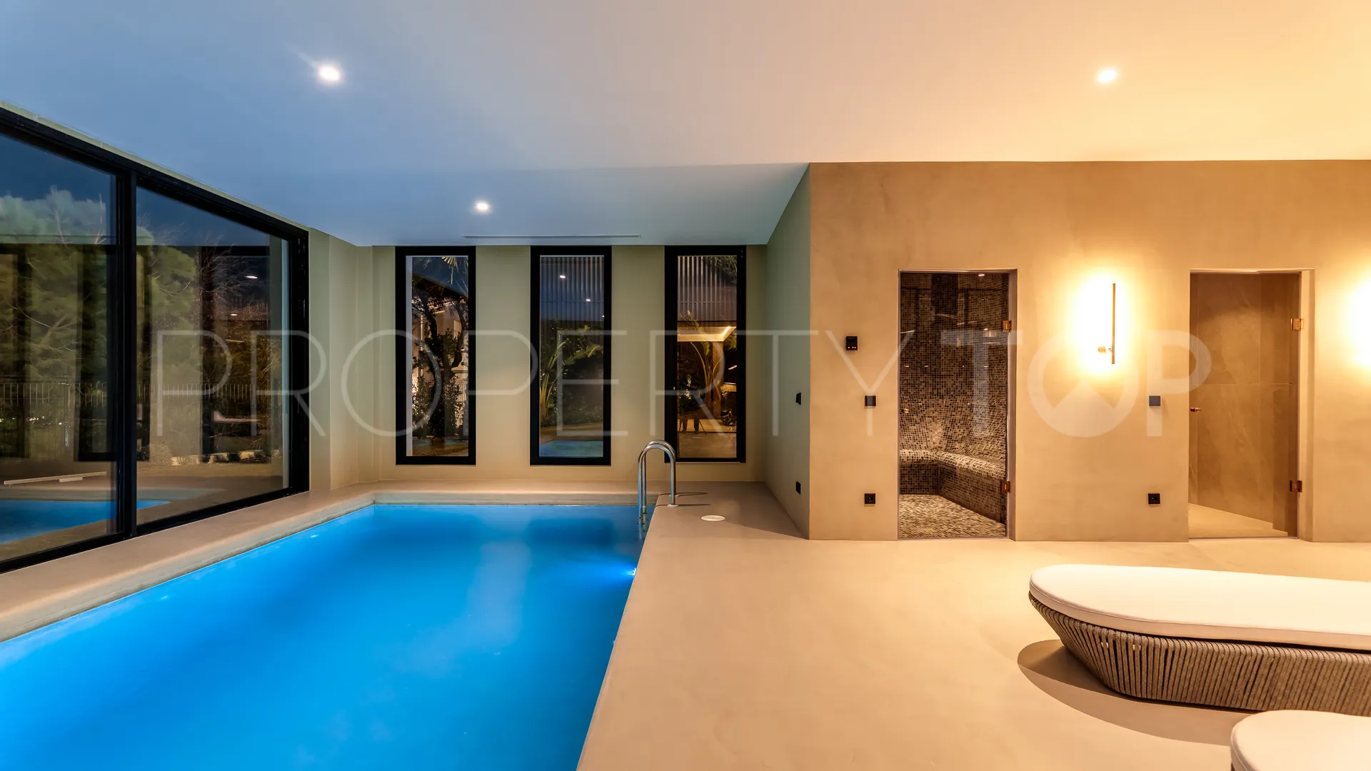 For sale 6 bedrooms villa in El Madroñal