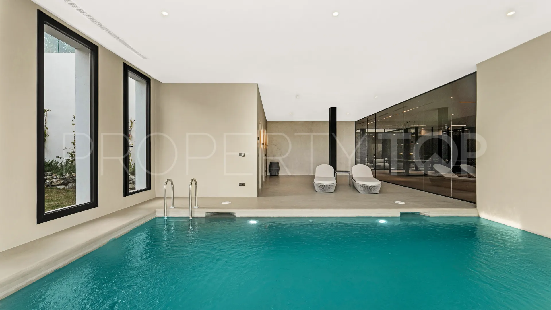 For sale 6 bedrooms villa in El Madroñal