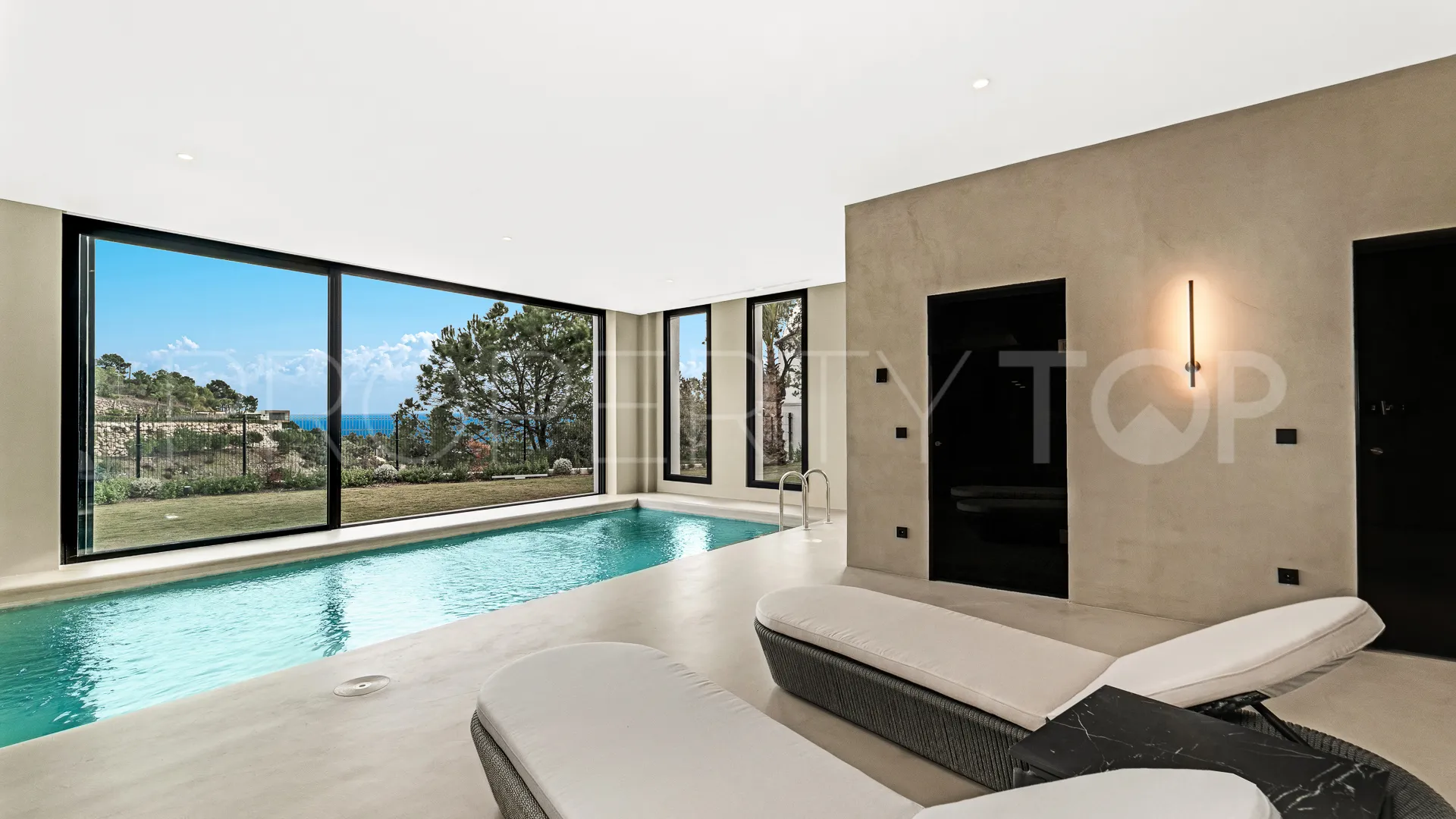 For sale 6 bedrooms villa in El Madroñal