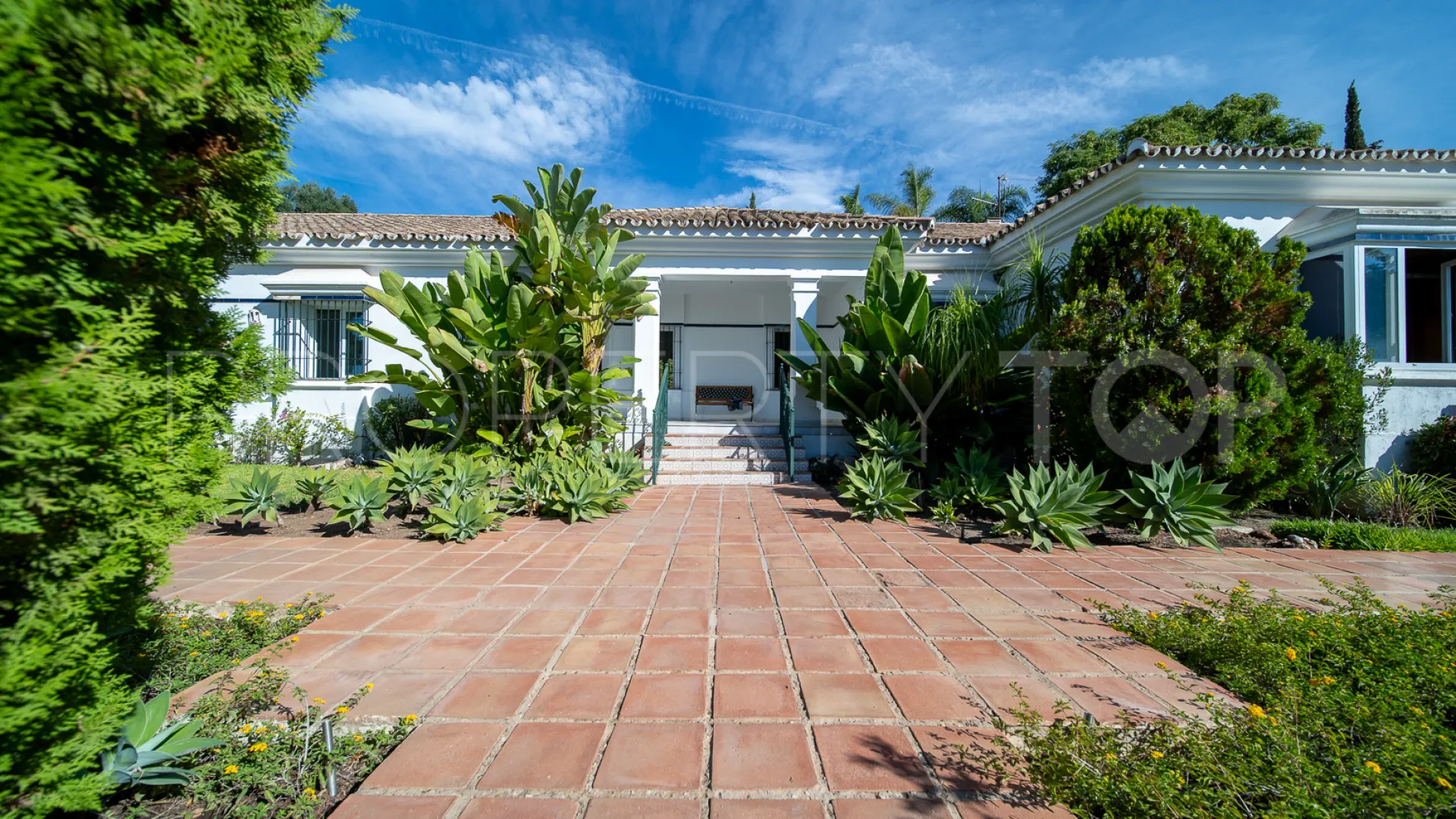Sierra Blanca, villa en venta