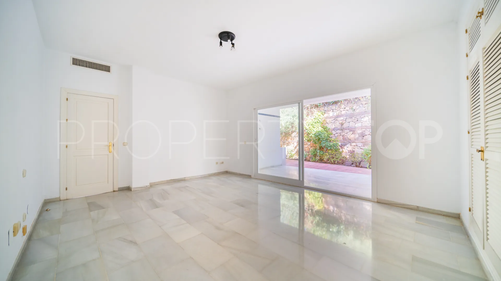Sierra Blanca, villa en venta