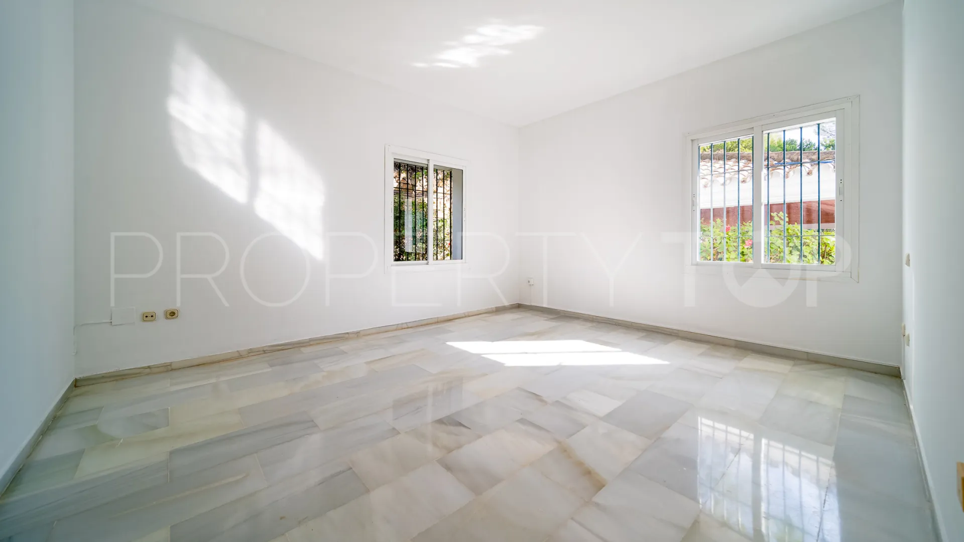 Sierra Blanca, villa en venta