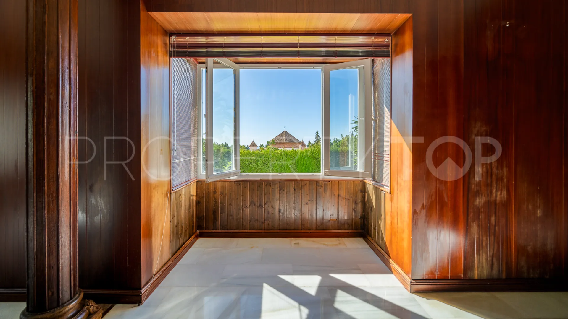 Sierra Blanca, villa en venta
