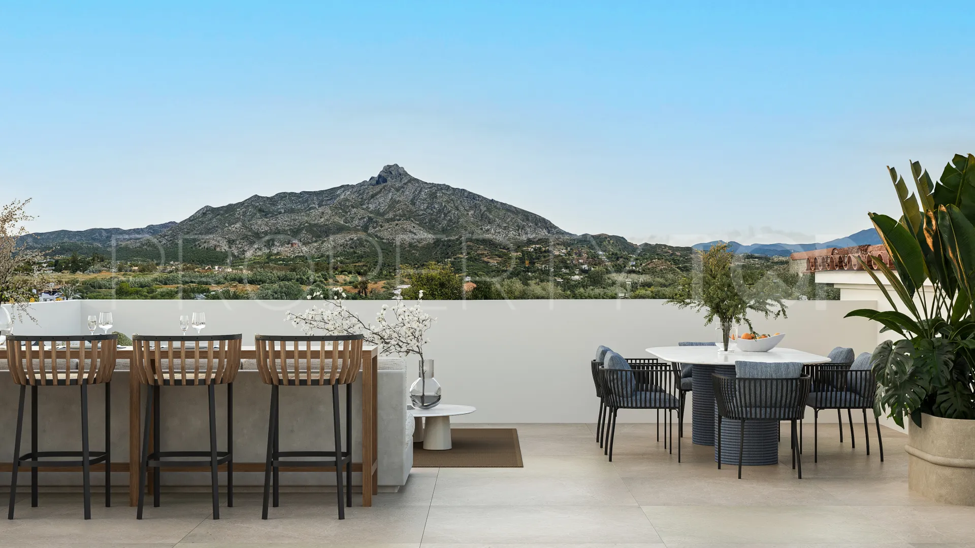 Se vende villa en Nueva Andalucia con 5 dormitorios