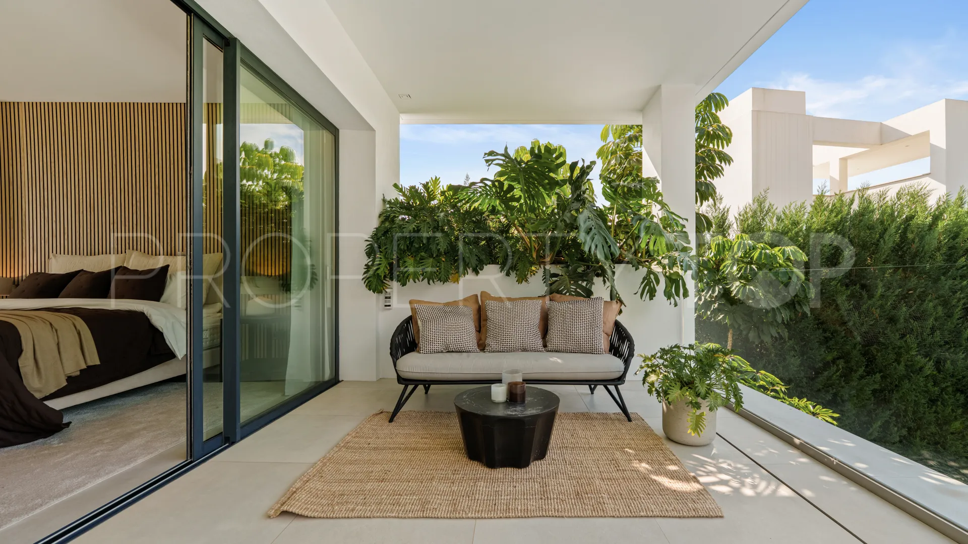 Nueva Andalucia, villa a la venta de 5 dormitorios