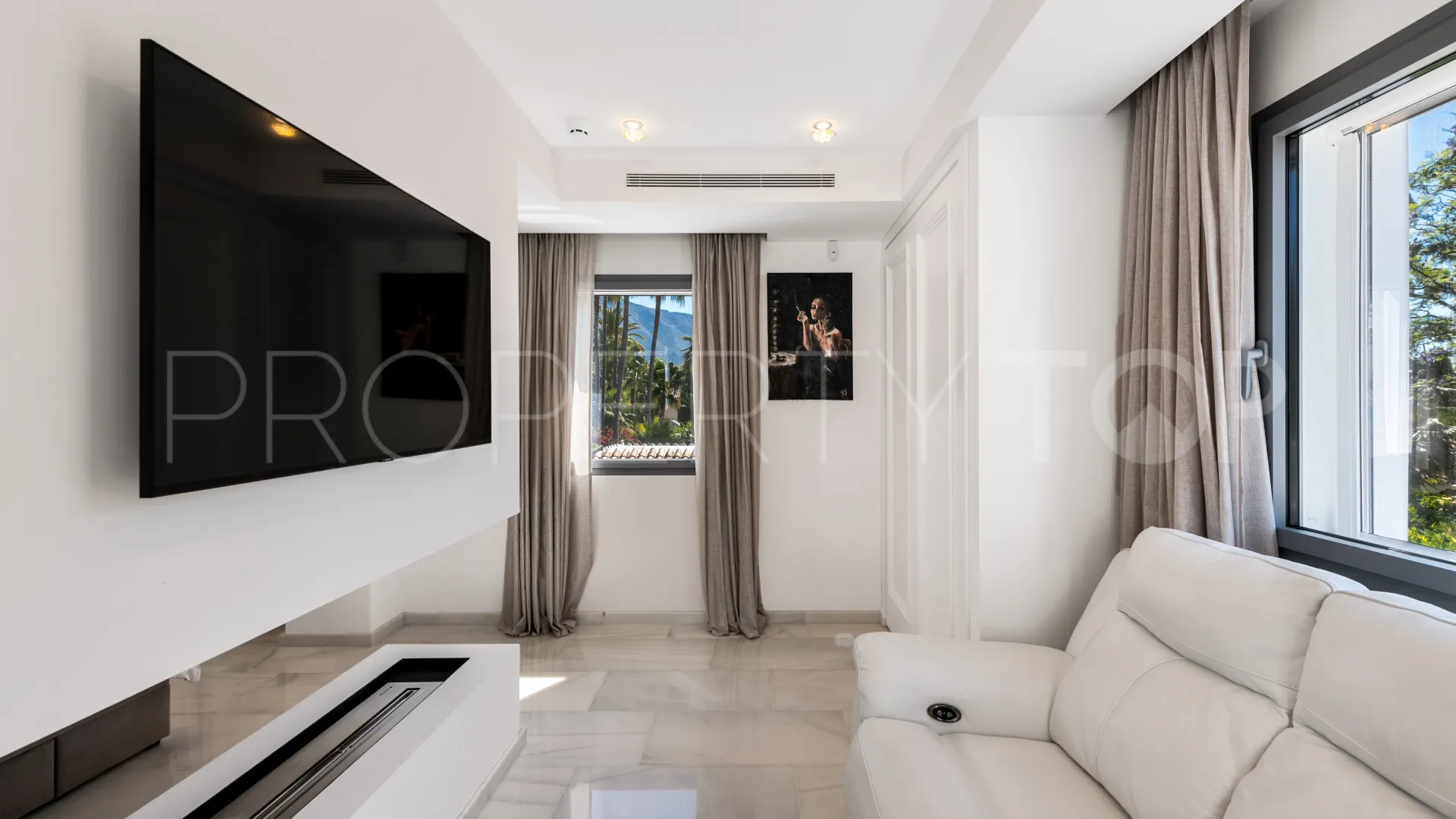 Nueva Andalucia, villa en venta de 6 dormitorios