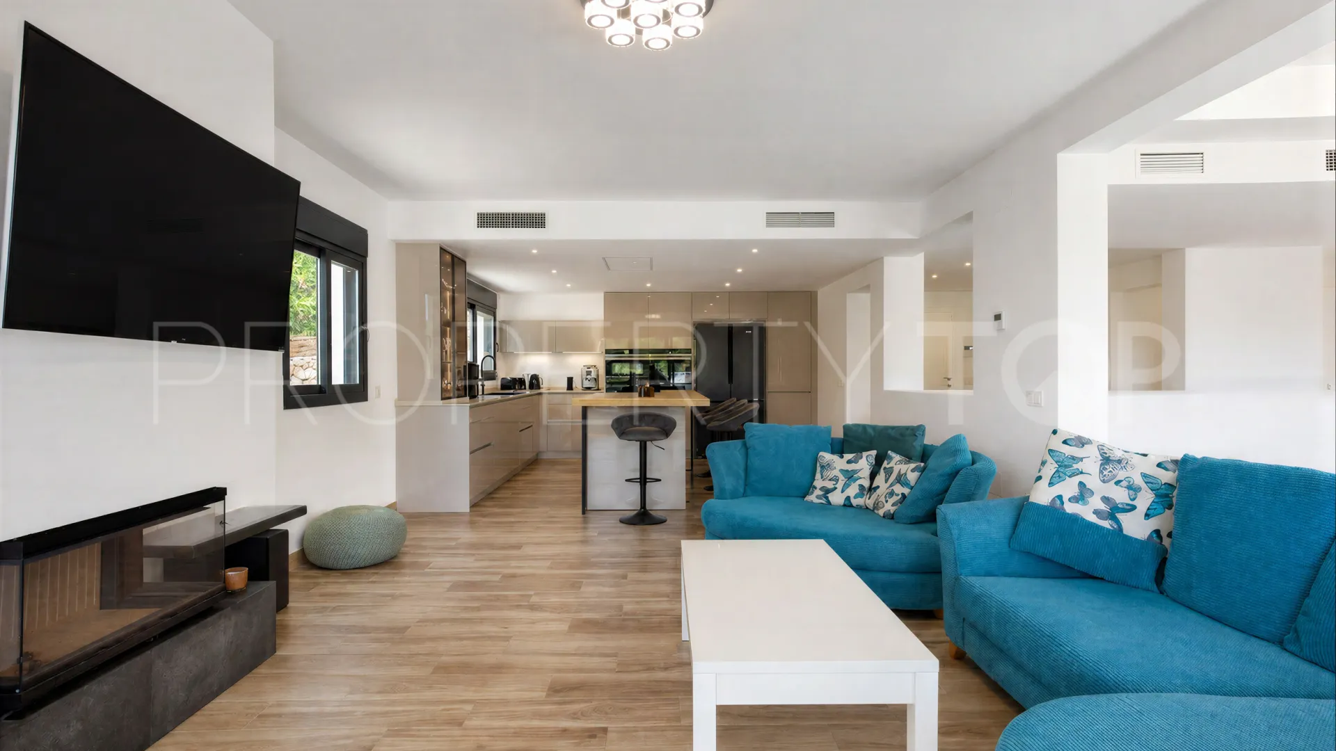 Se vende villa en El Rosario