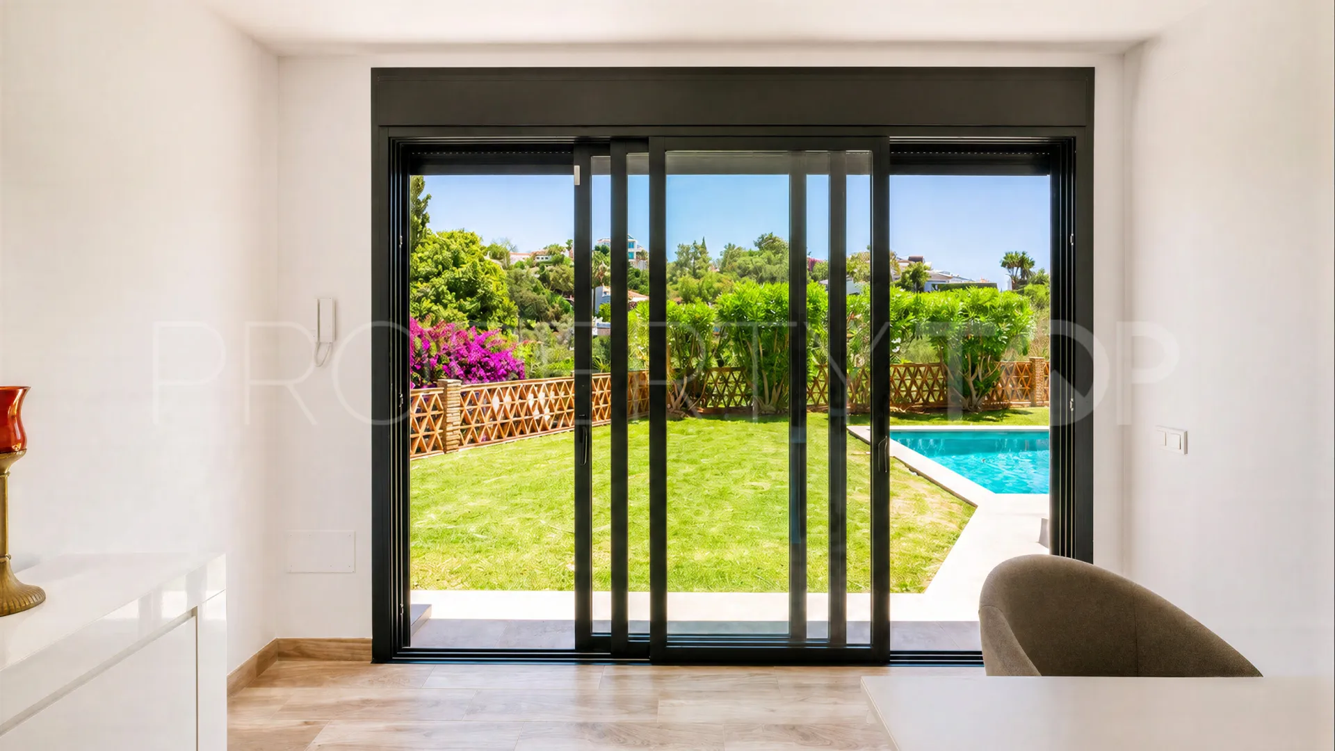 Se vende villa en El Rosario