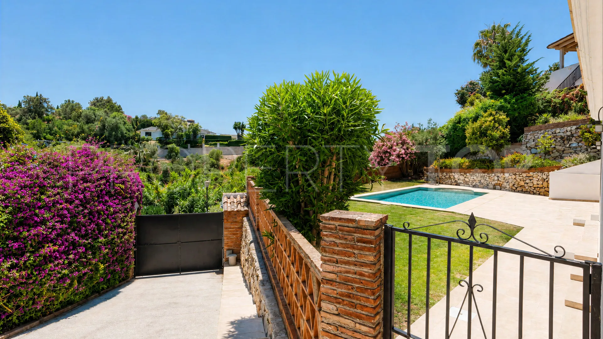 Se vende villa en El Rosario