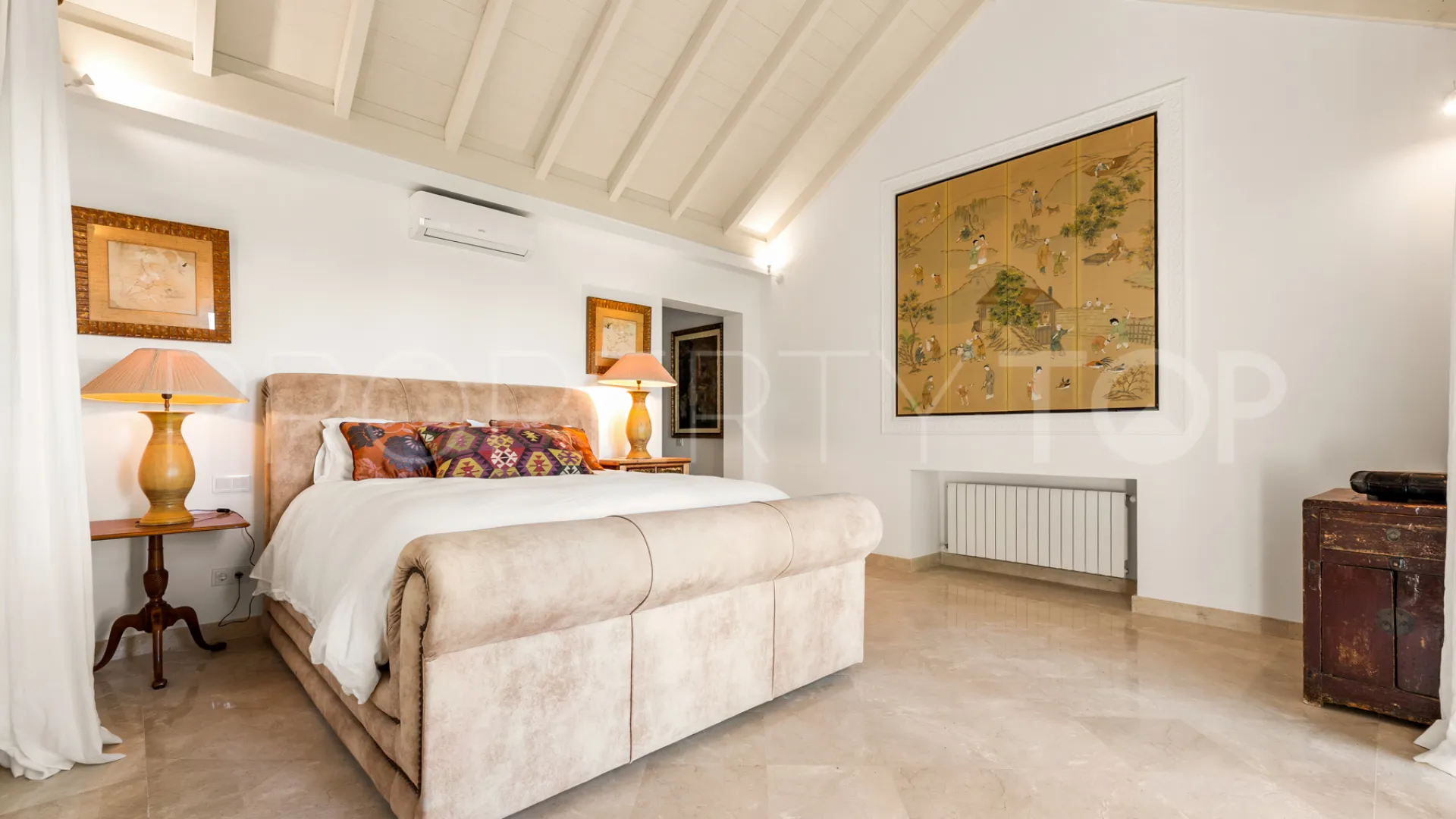 Guadalmina Baja, villa en venta con 7 dormitorios