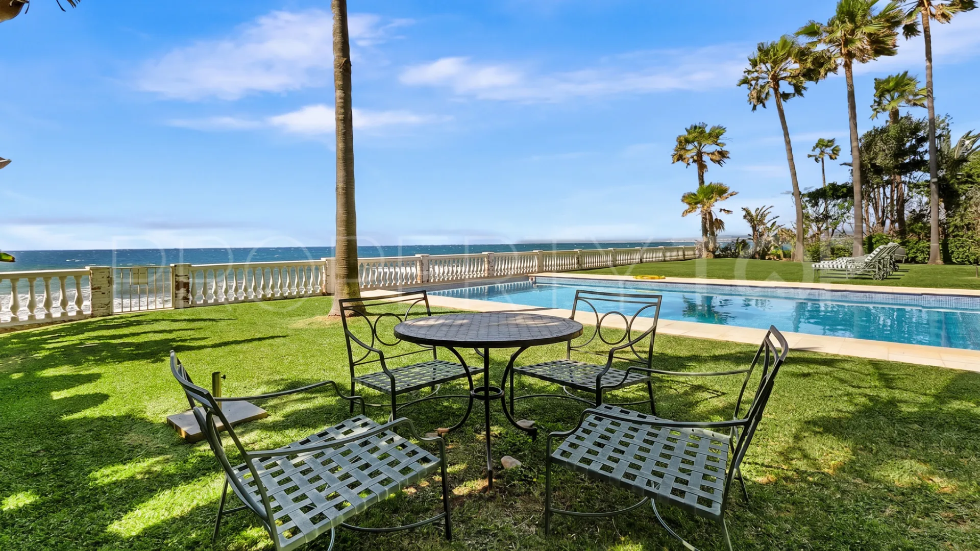 Guadalmina Baja, villa en venta con 7 dormitorios