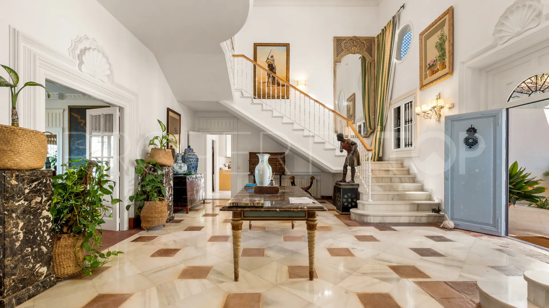 Guadalmina Baja, villa en venta con 7 dormitorios