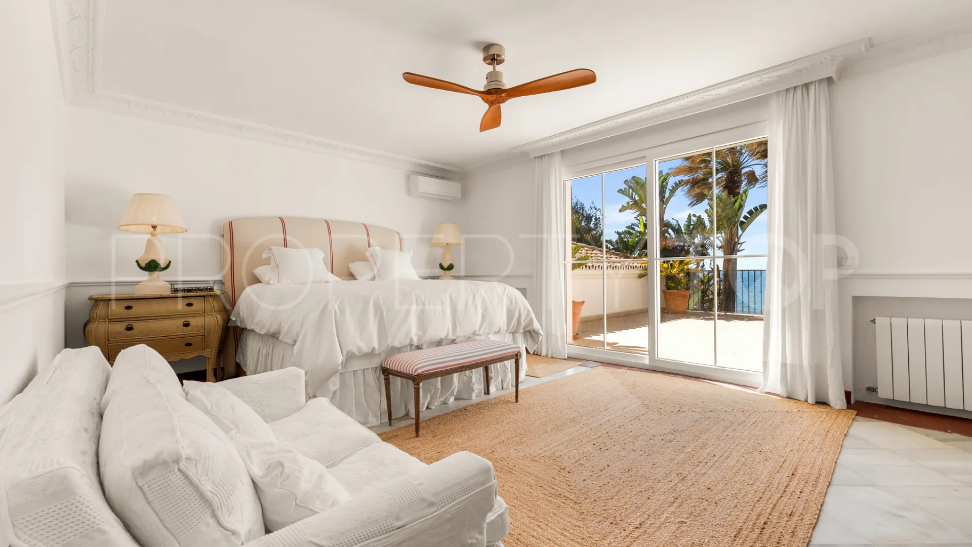 Guadalmina Baja, villa en venta con 7 dormitorios