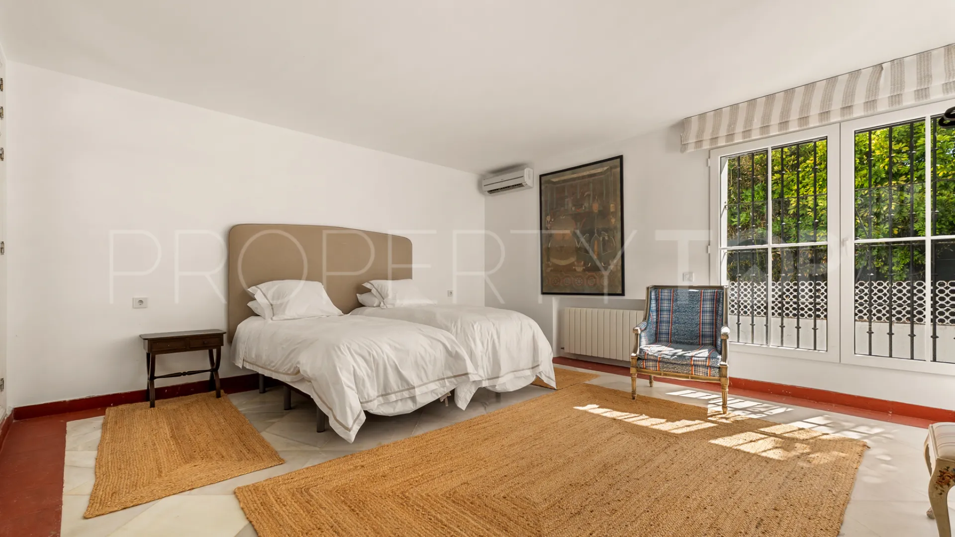 Guadalmina Baja, villa en venta con 7 dormitorios