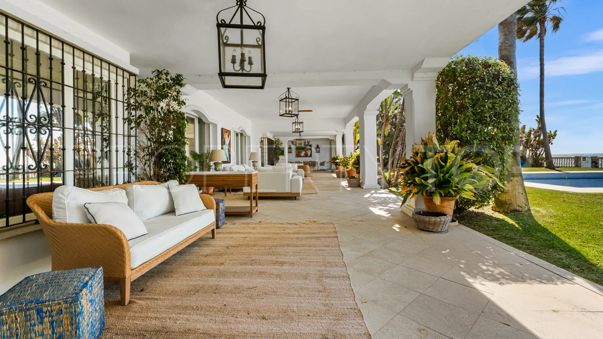 Guadalmina Baja, villa en venta con 7 dormitorios