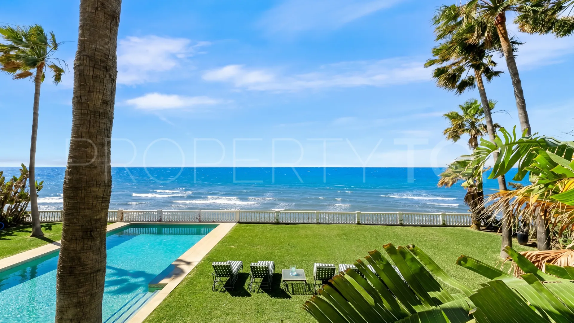 Guadalmina Baja, villa en venta con 7 dormitorios