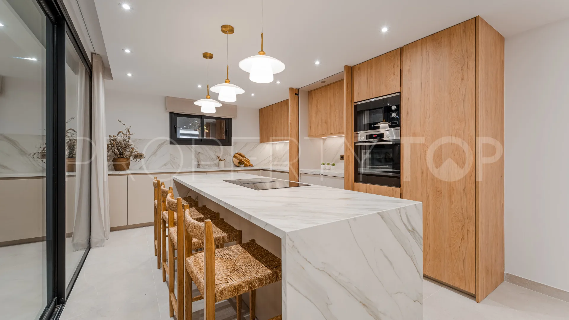 Se vende villa en Rocio de Nagüeles