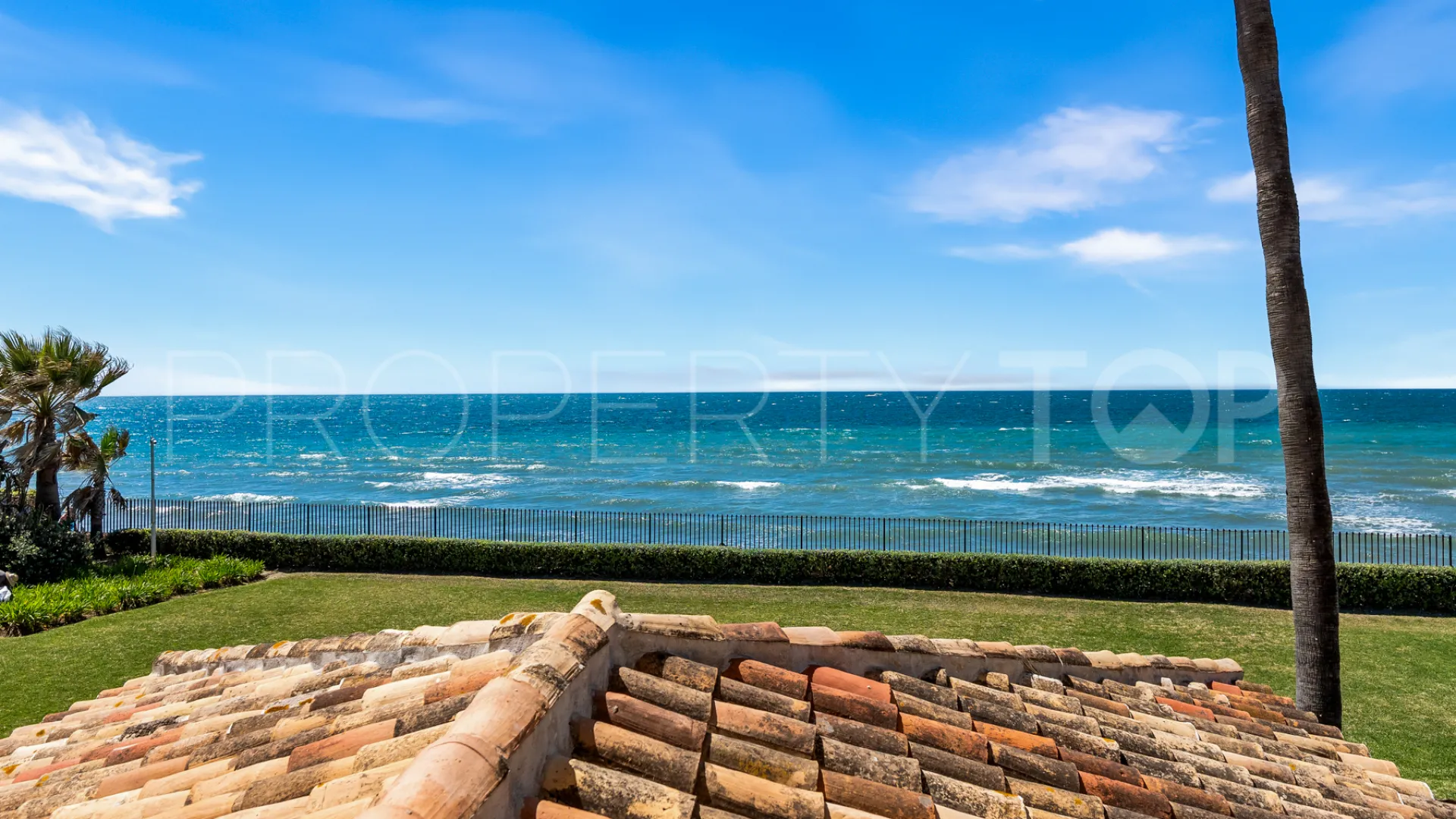 Comprar villa en Guadalmina Baja con 9 dormitorios