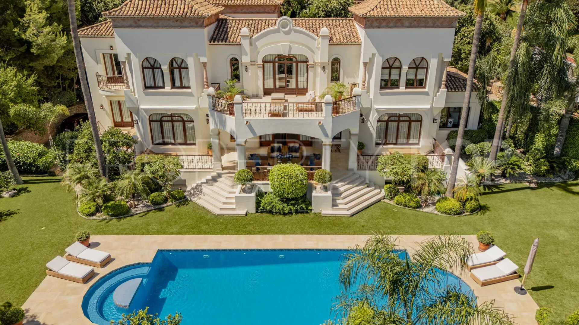 Sierra Blanca, villa con 6 dormitorios en venta