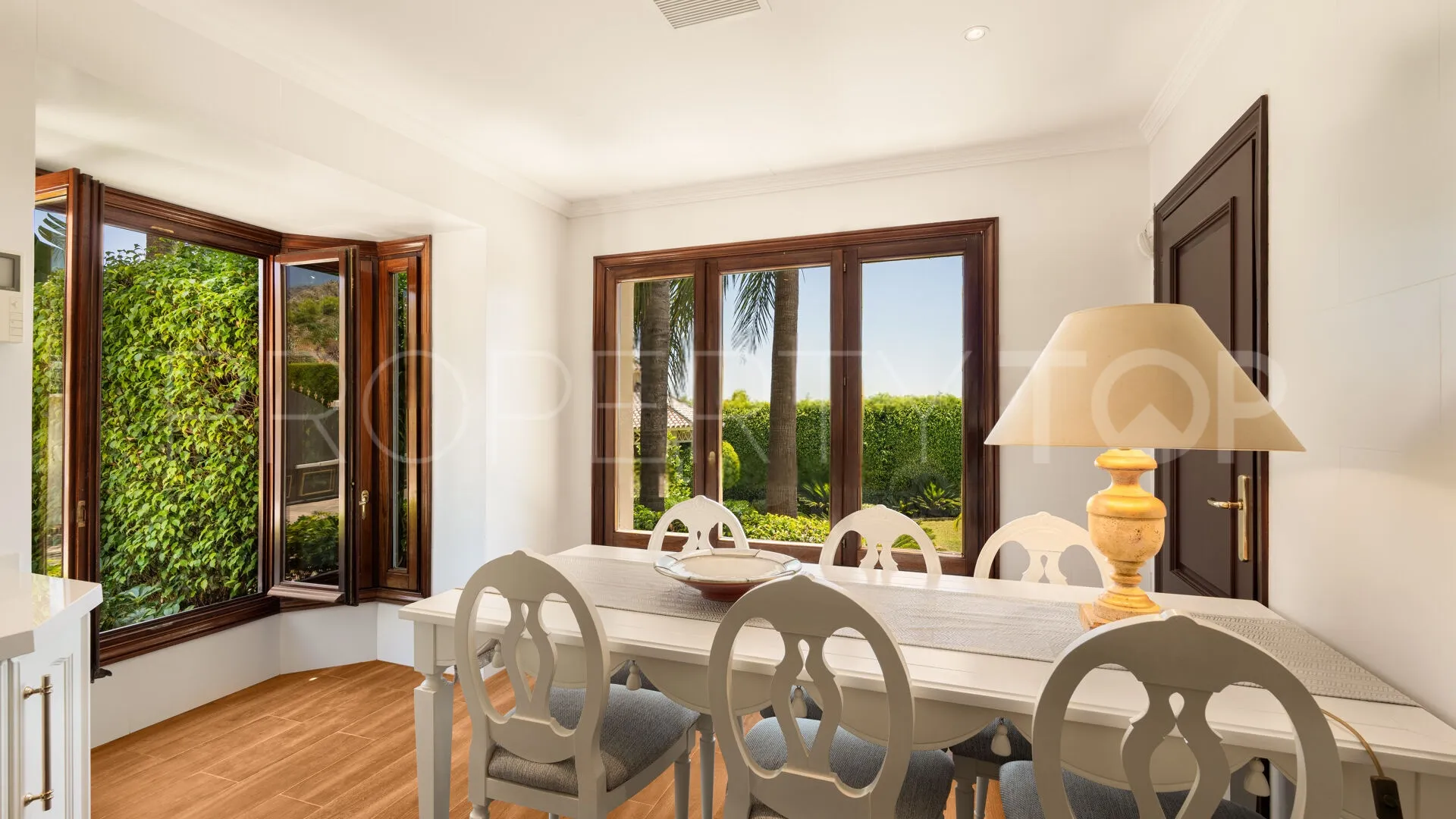 Sierra Blanca, villa con 6 dormitorios en venta