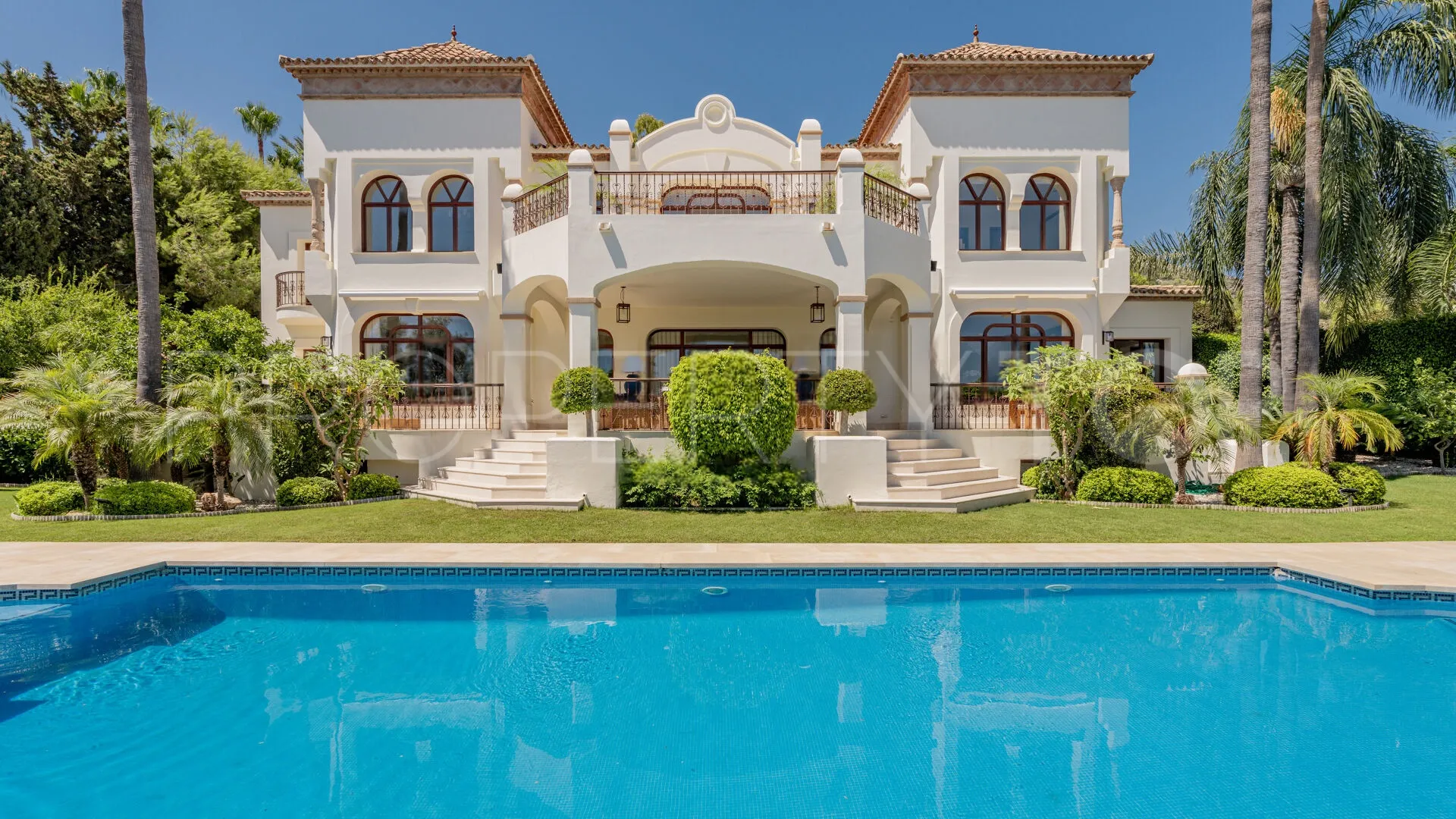 Sierra Blanca, villa con 6 dormitorios en venta