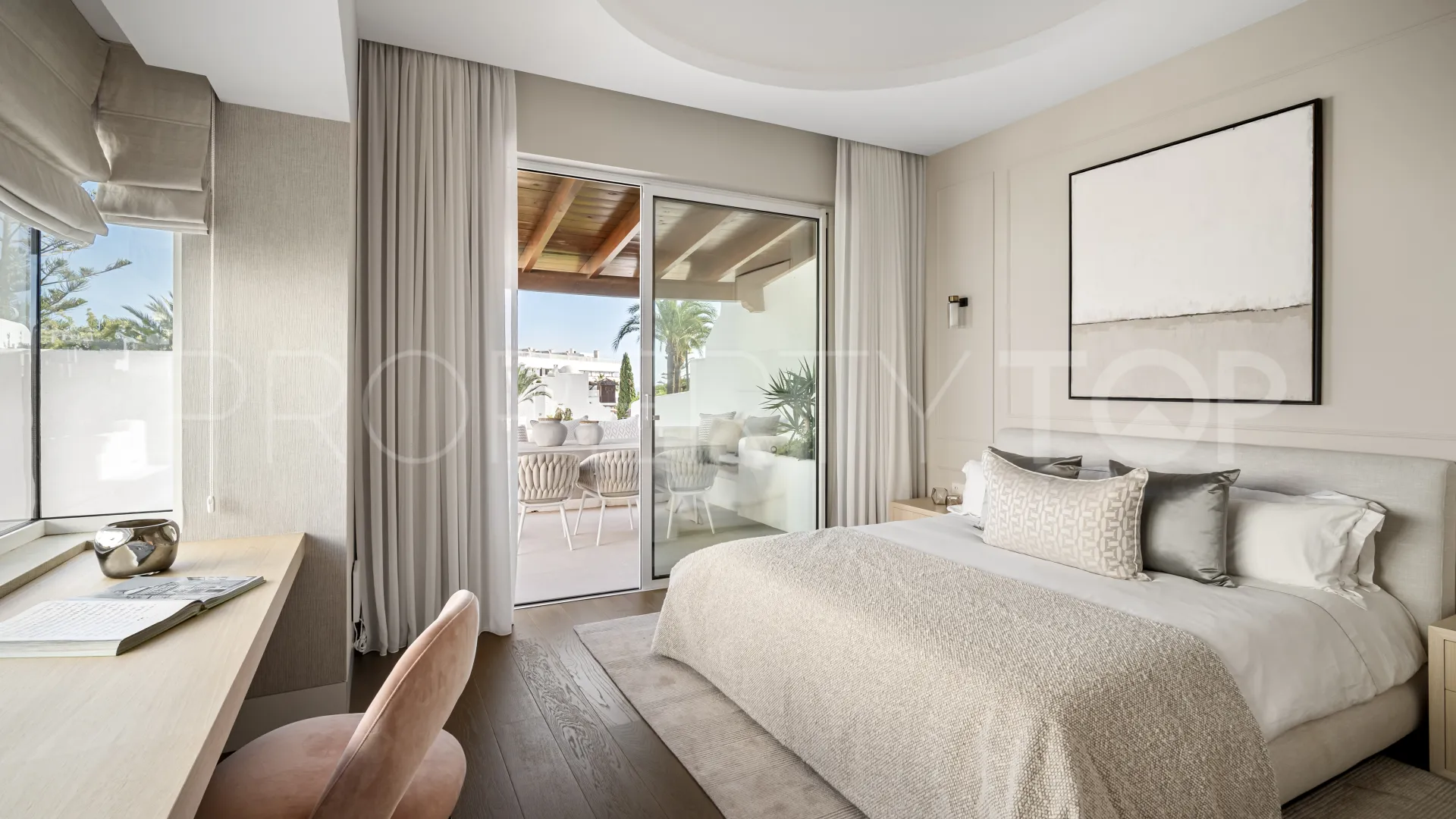 Se vende atico duplex en Marbella Golden Mile de 3 dormitorios