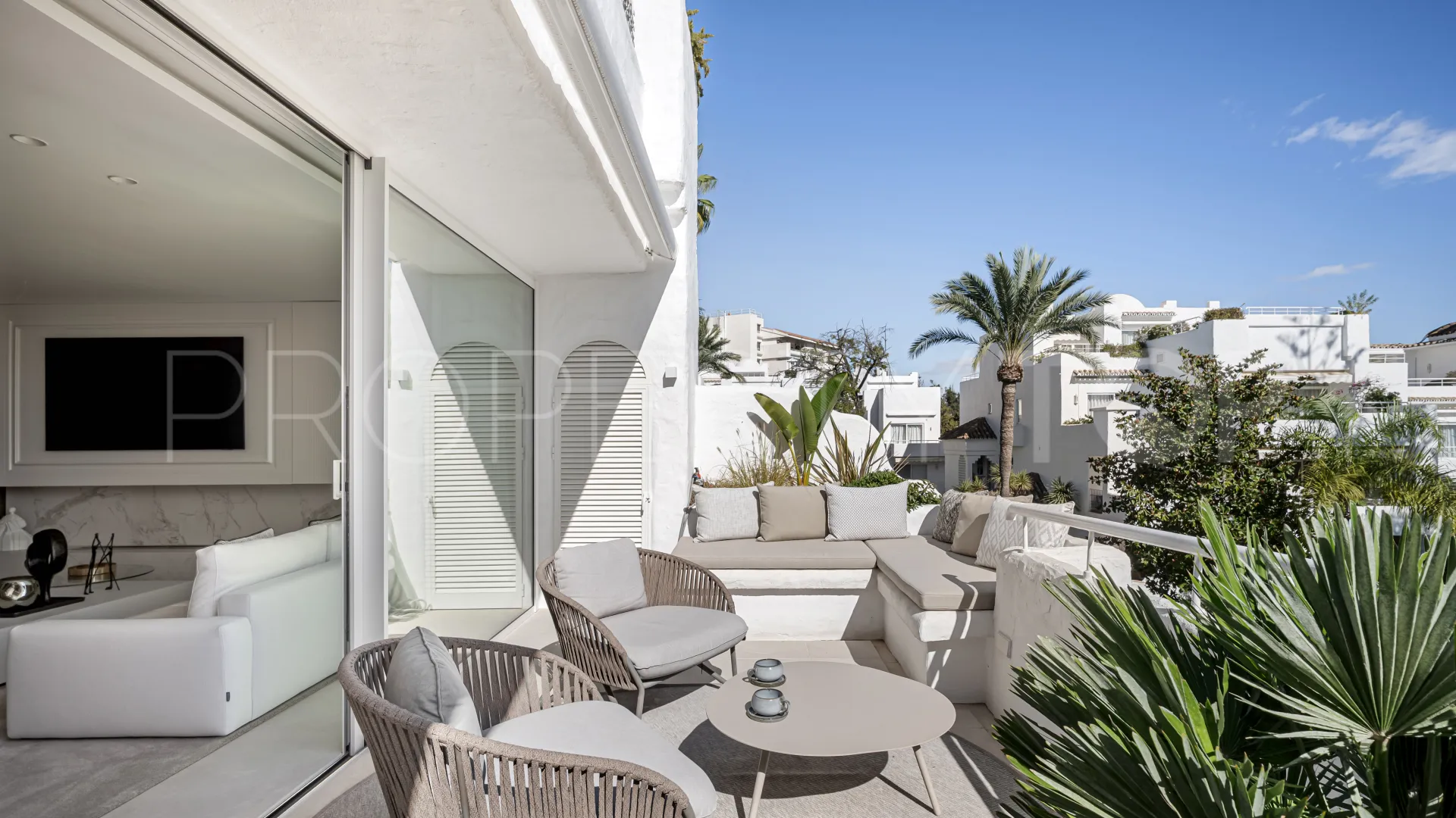 Se vende atico duplex en Marbella Golden Mile de 3 dormitorios