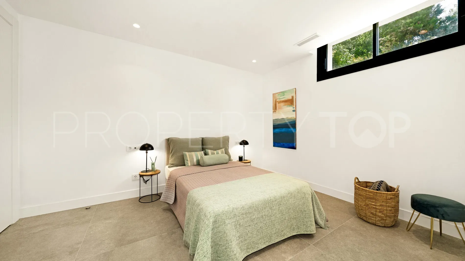Villa en venta en Marbesa con 5 dormitorios