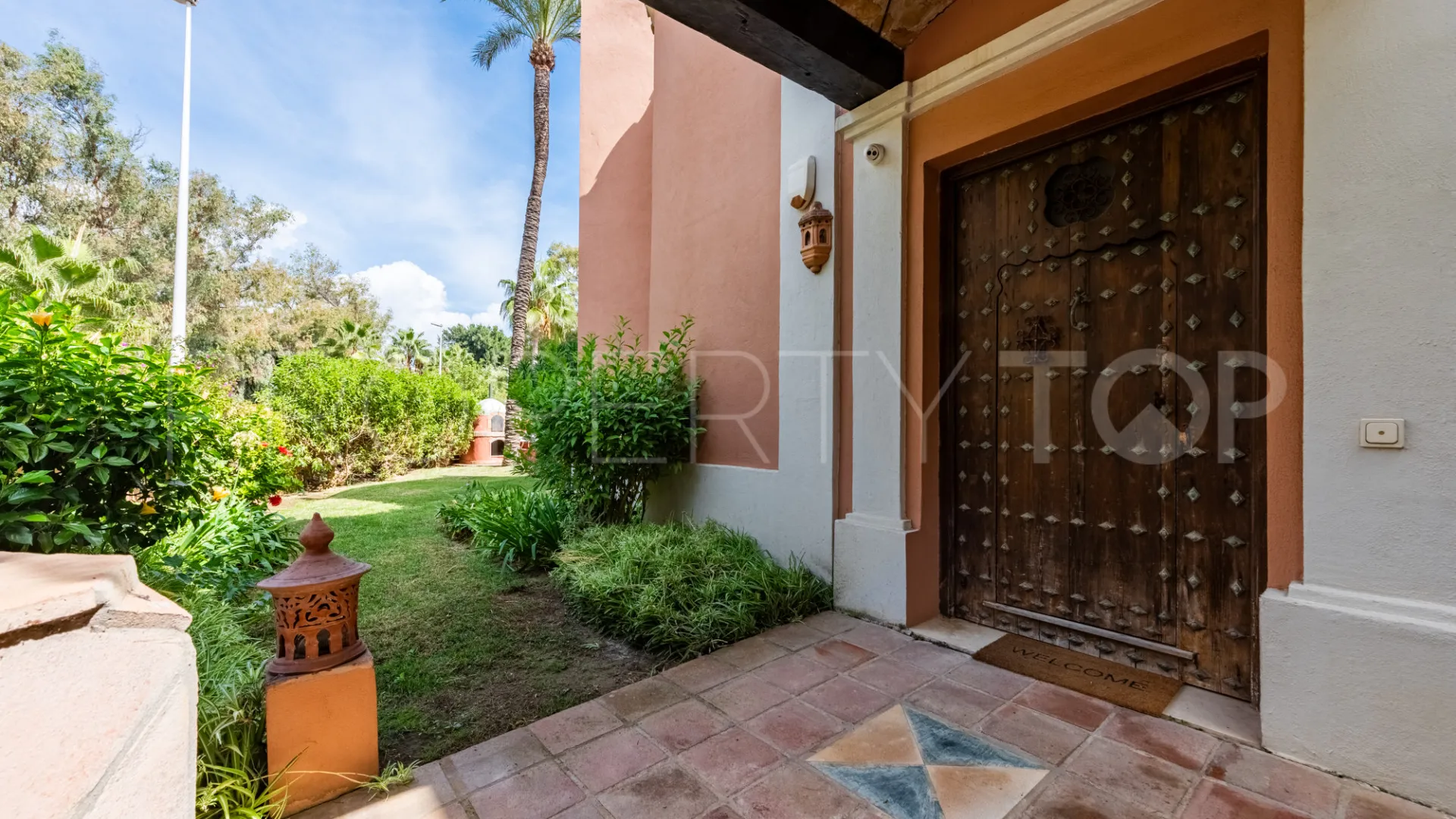 5 bedrooms villa in Bahia de Casares for sale