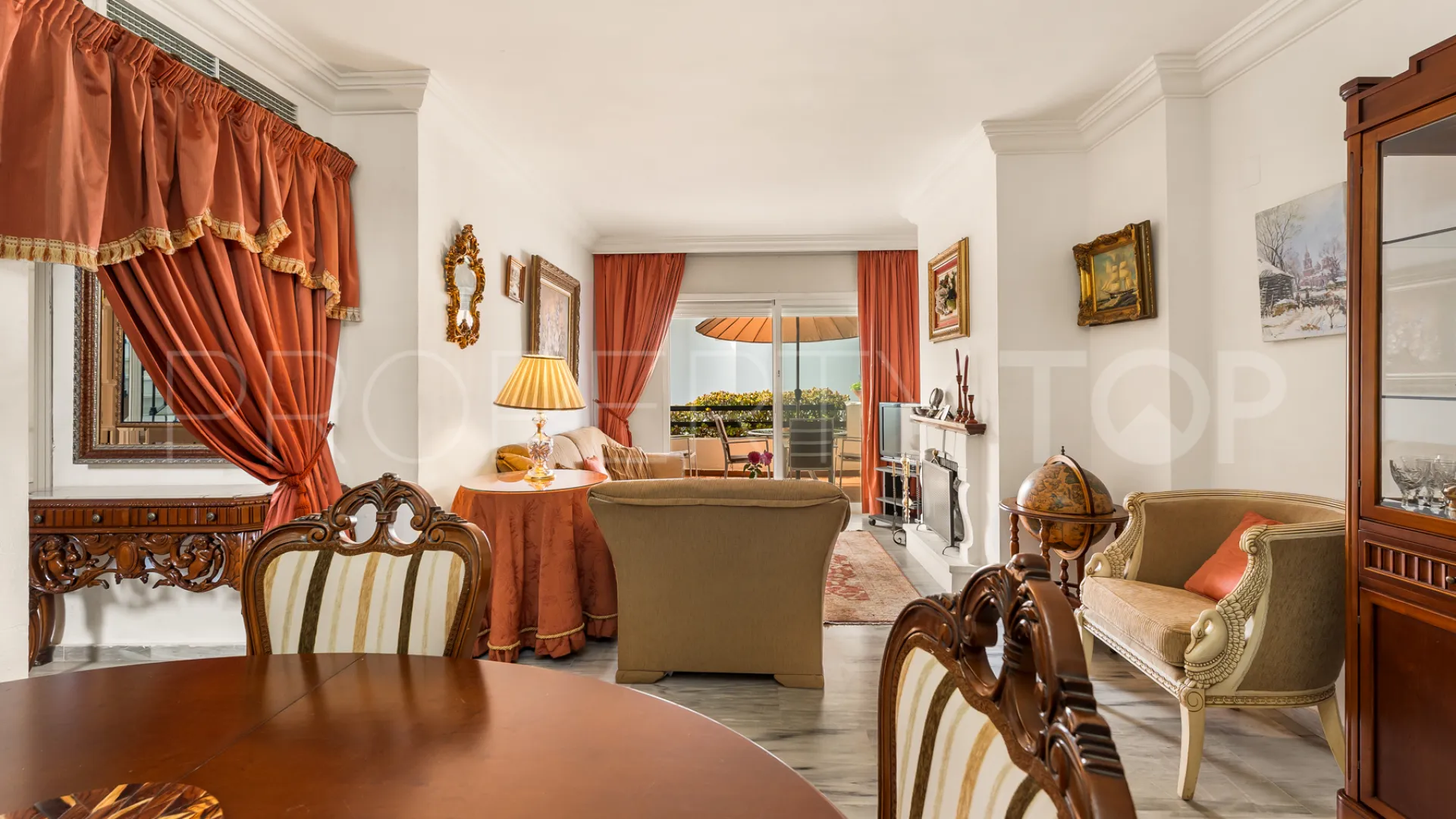 Atico duplex en venta en Guadalmina Baja