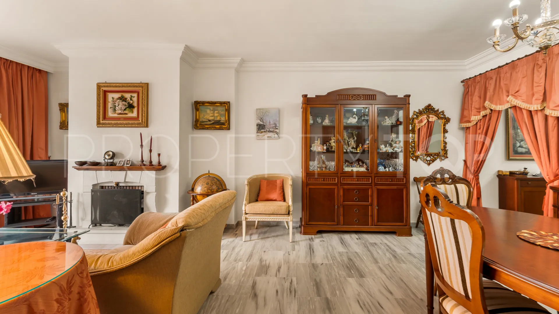 Atico duplex en venta en Guadalmina Baja