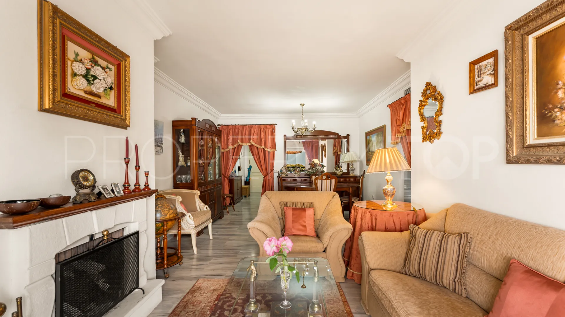 Atico duplex en venta en Guadalmina Baja