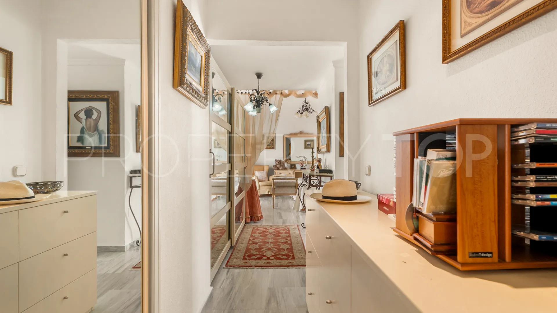 Atico duplex en venta en Guadalmina Baja