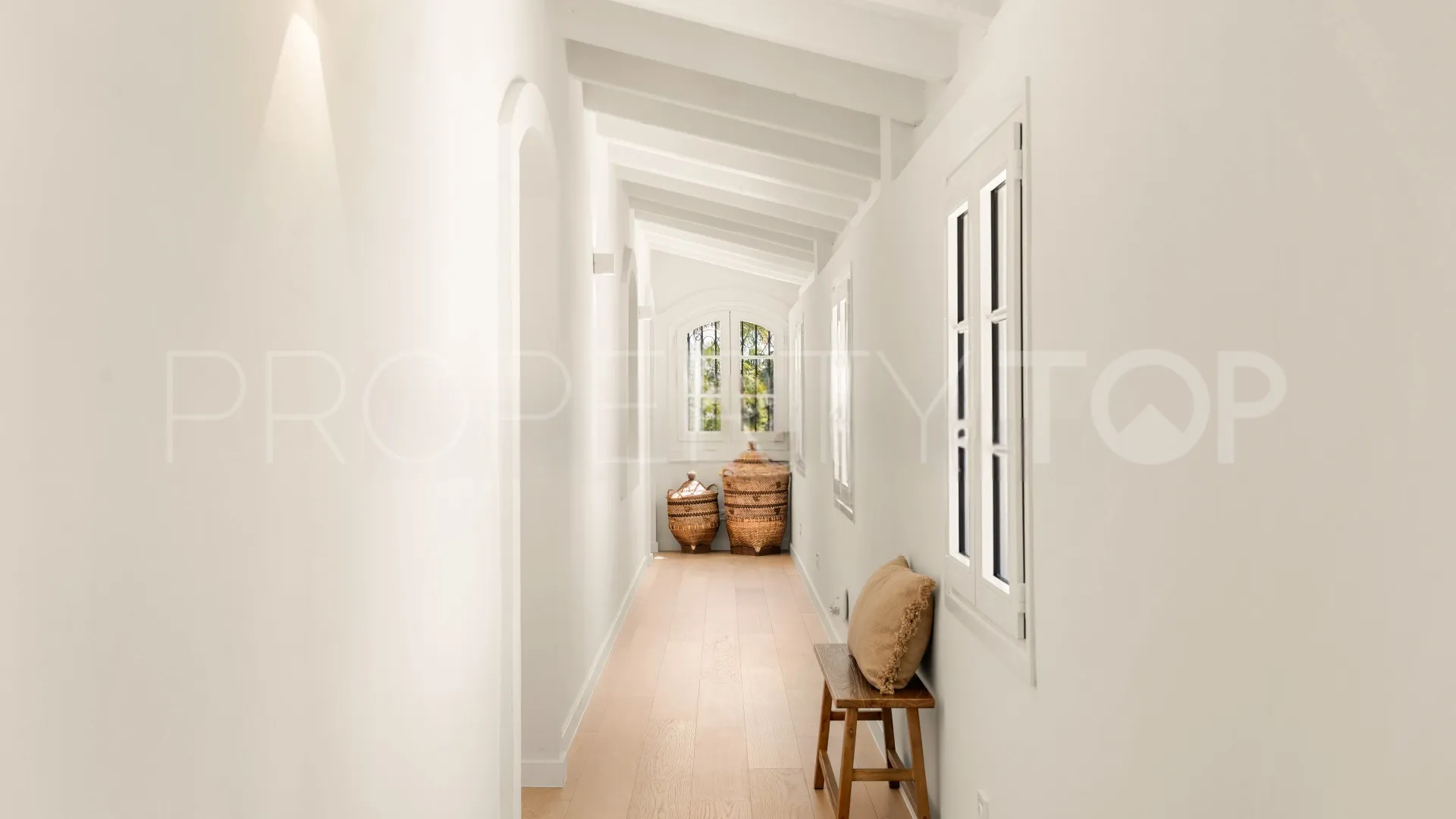 4 bedrooms villa in Los Altos del Paraiso for sale