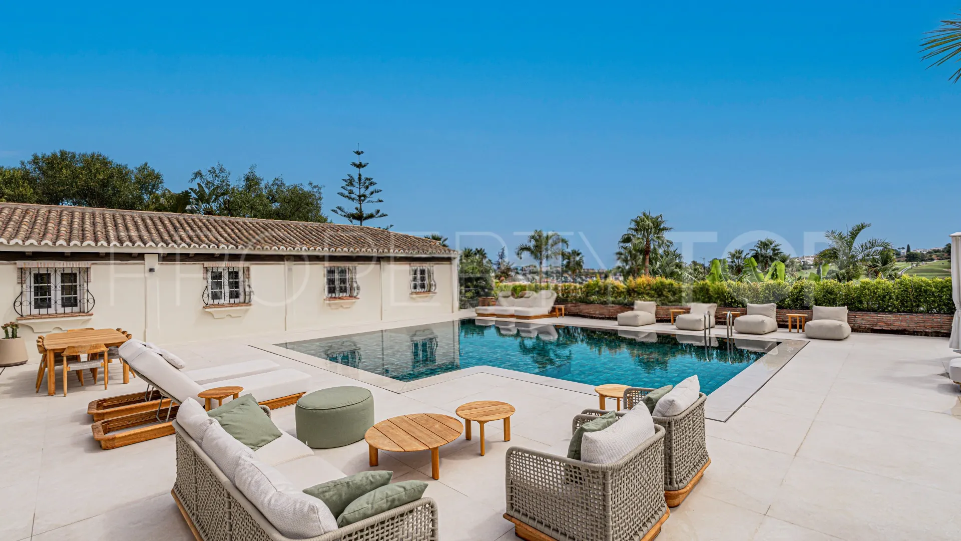 4 bedrooms villa in Los Altos del Paraiso for sale