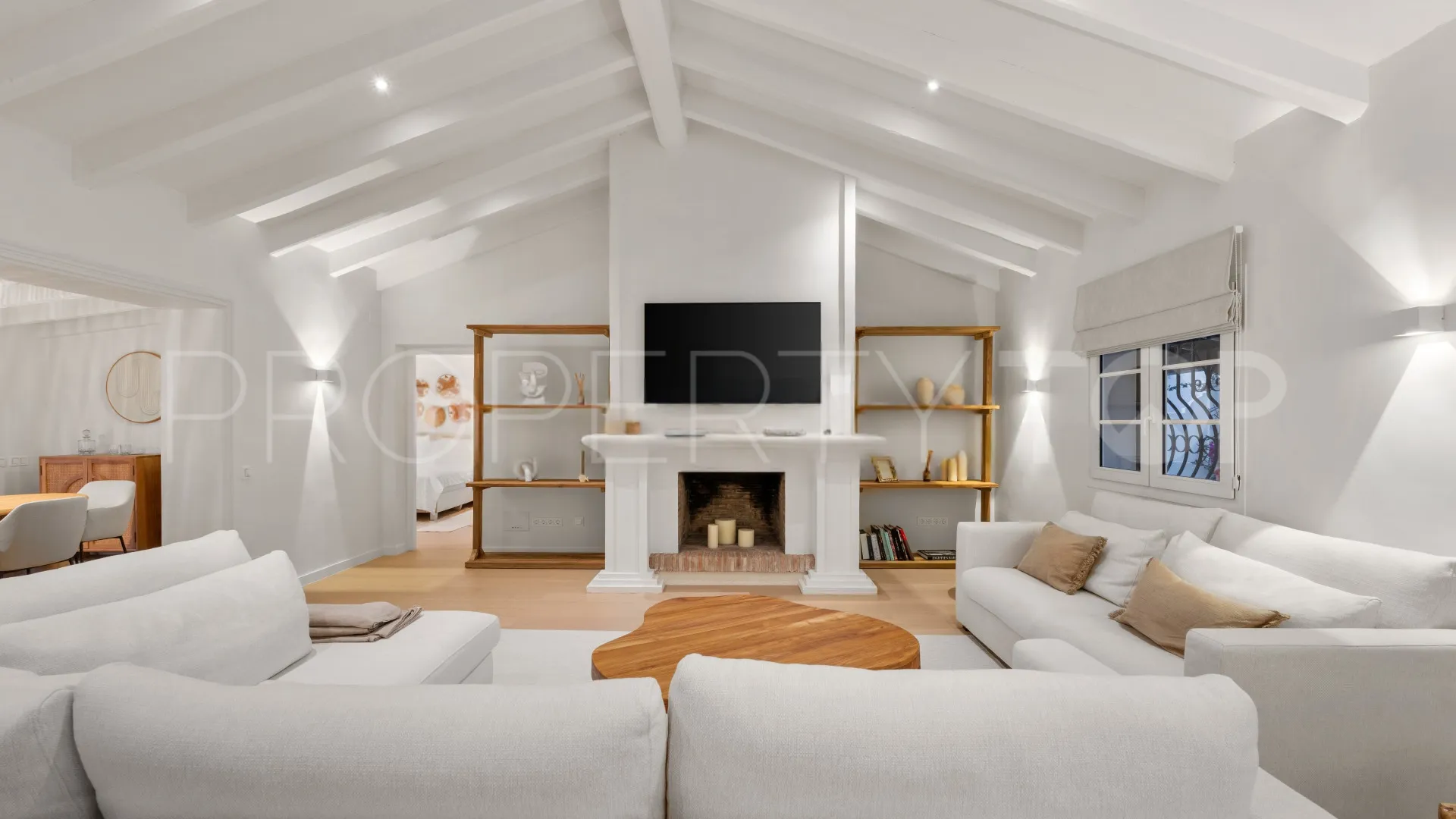 4 bedrooms villa in Los Altos del Paraiso for sale