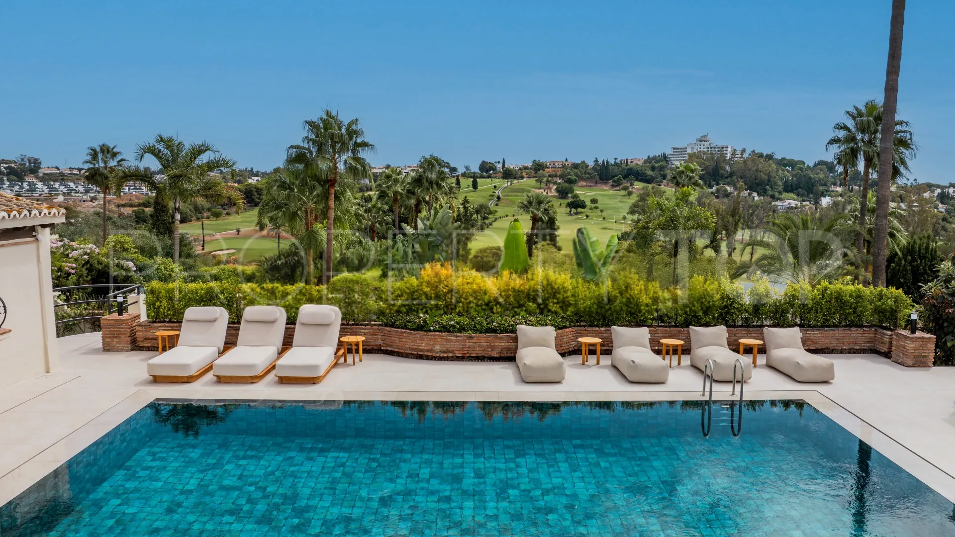 4 bedrooms villa in Los Altos del Paraiso for sale