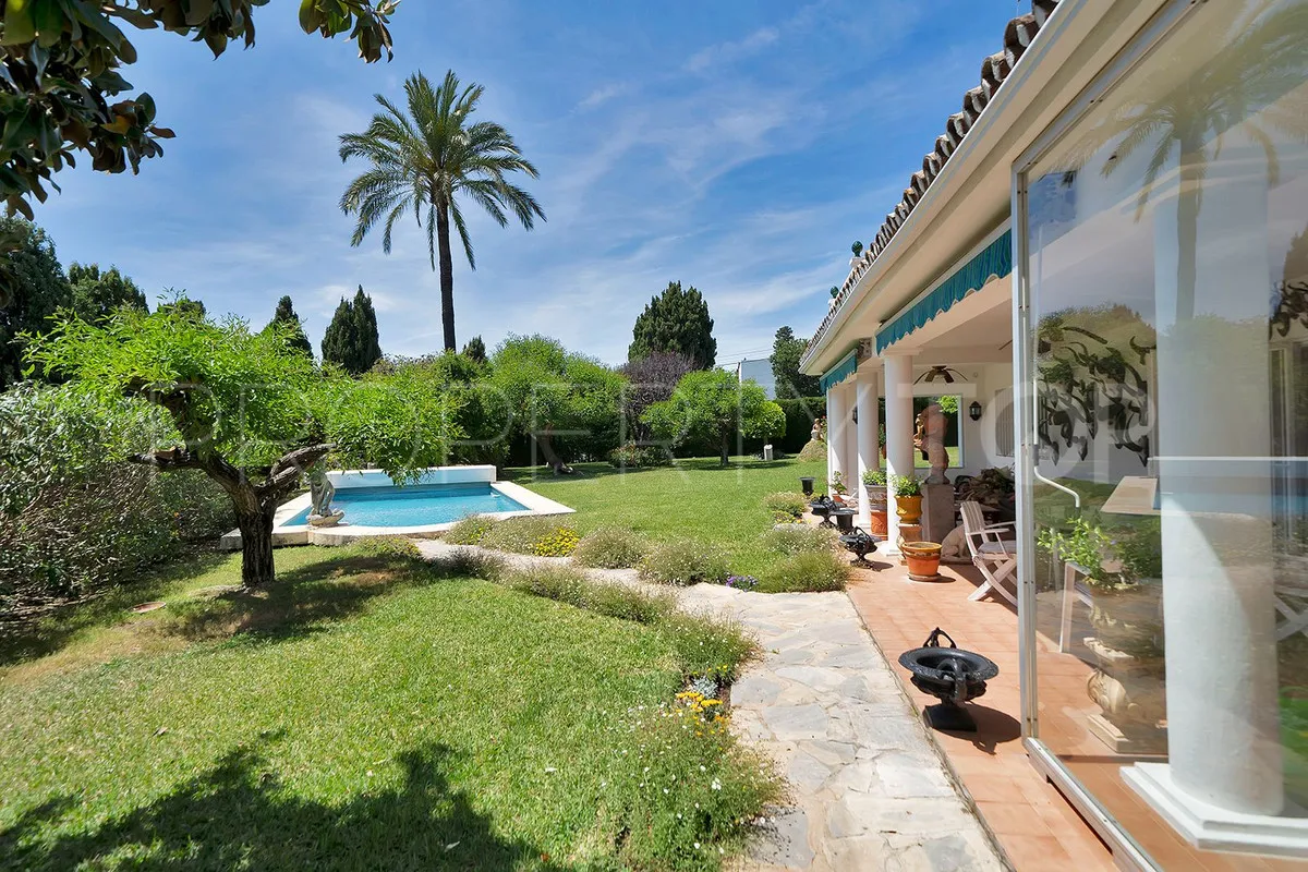 Villa a la venta en El Paraiso
