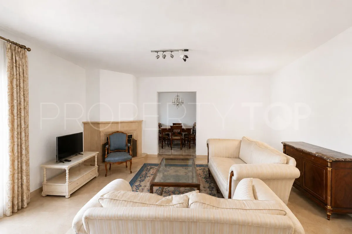 Villa a la venta en El Paraiso