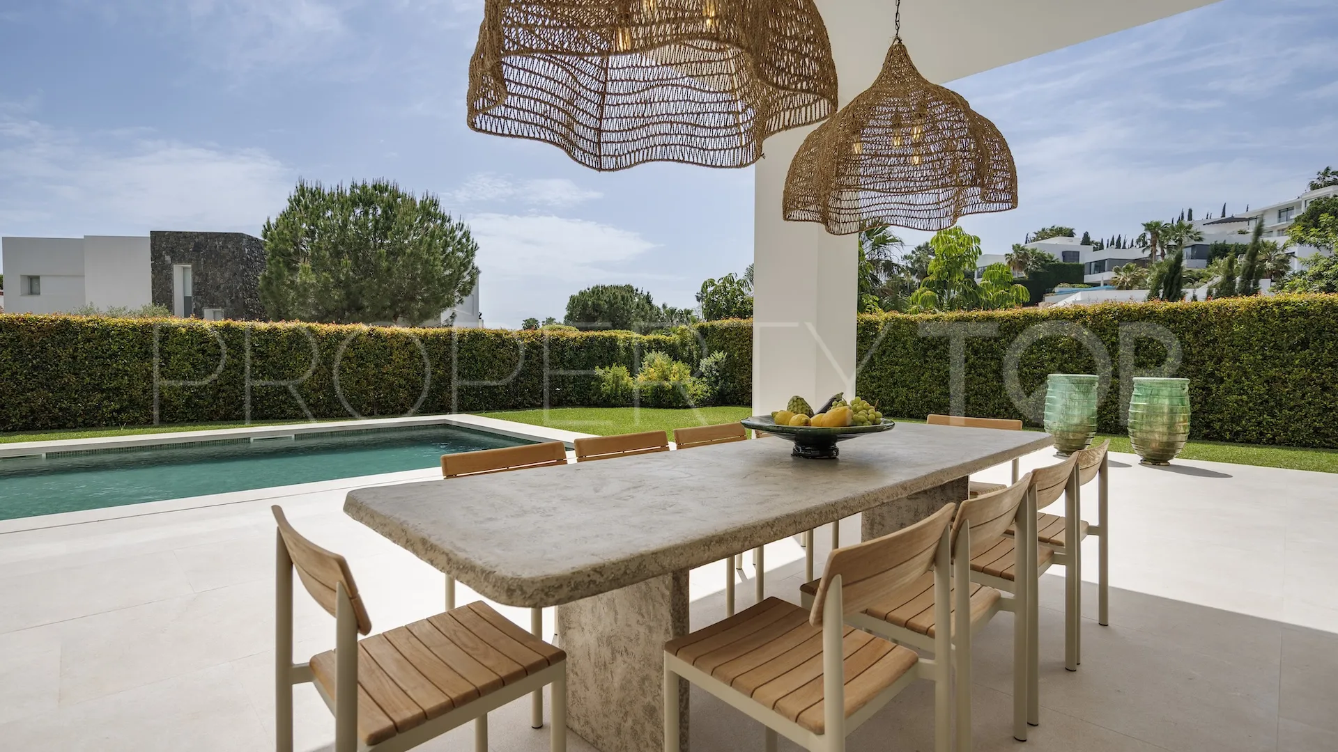 Buy 4 bedrooms villa in La Alqueria
