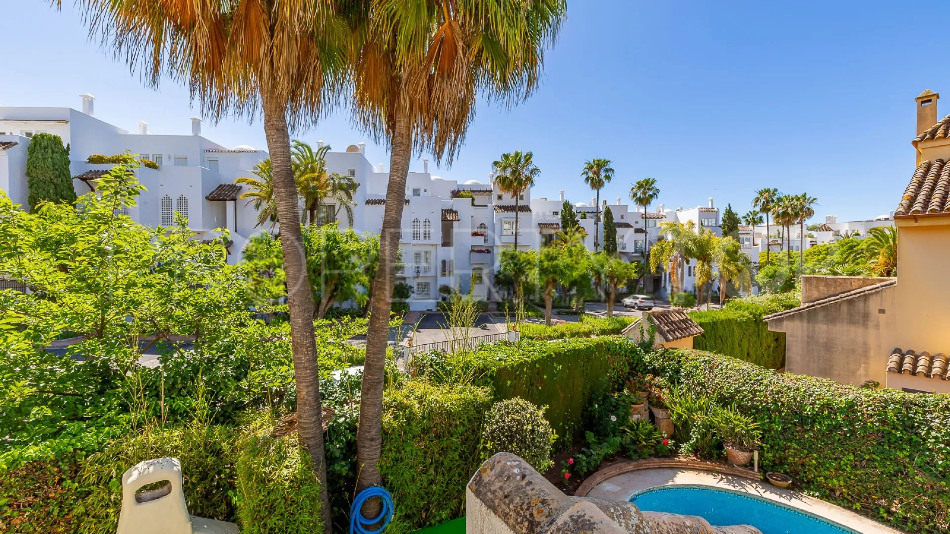 3 bedrooms villa in Beach Side Golden Mile for sale